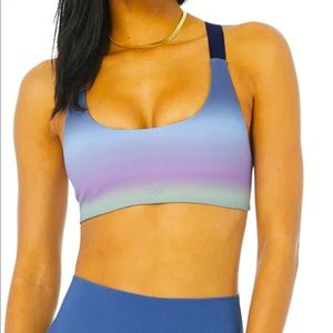 ALO Yoga Vapor Gradient Dusk Take Charge Bra Size M